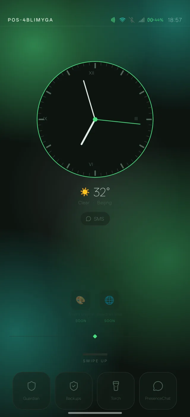 Real PresenceOS screenshot: analog clock theme in green